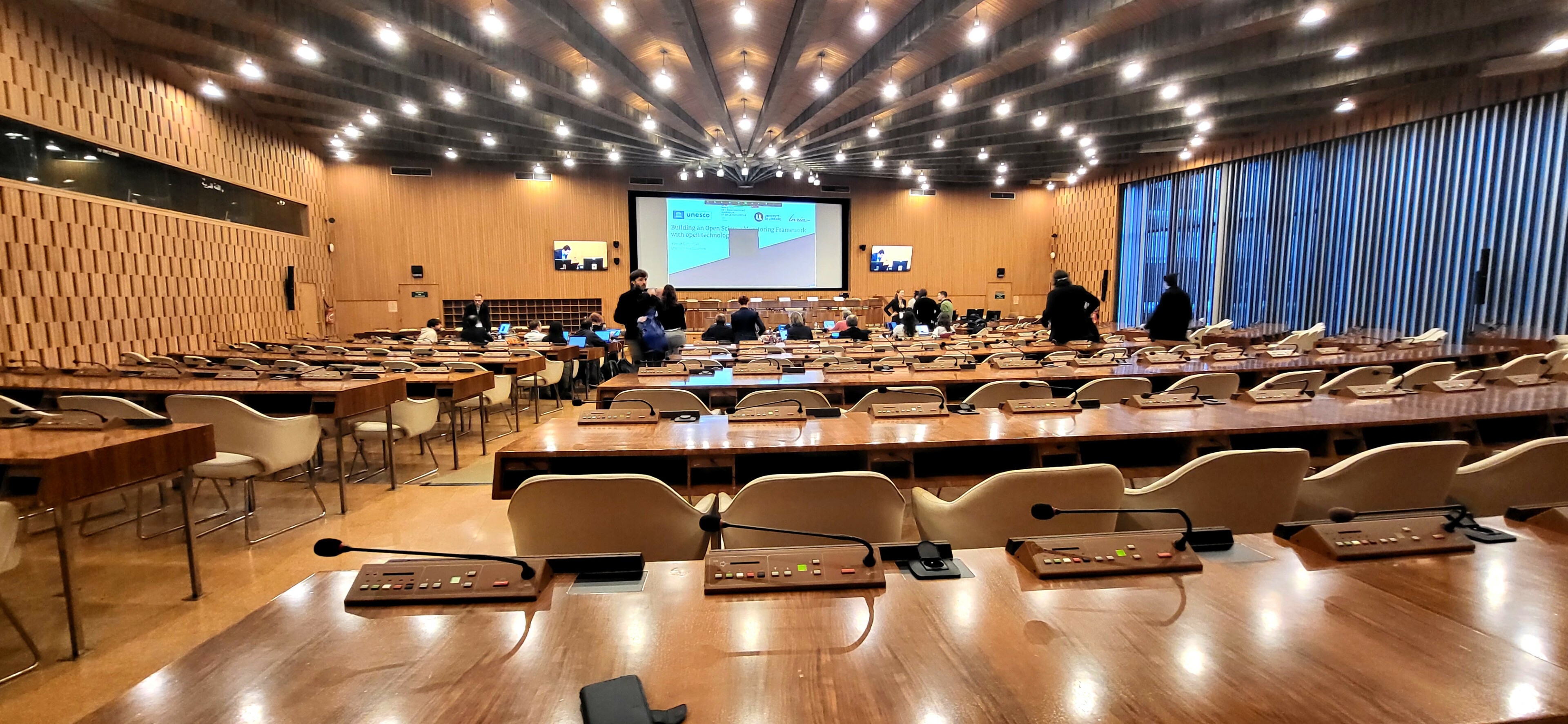 Salle XI aux quartiers généraux de l'UNESCO à Paris.