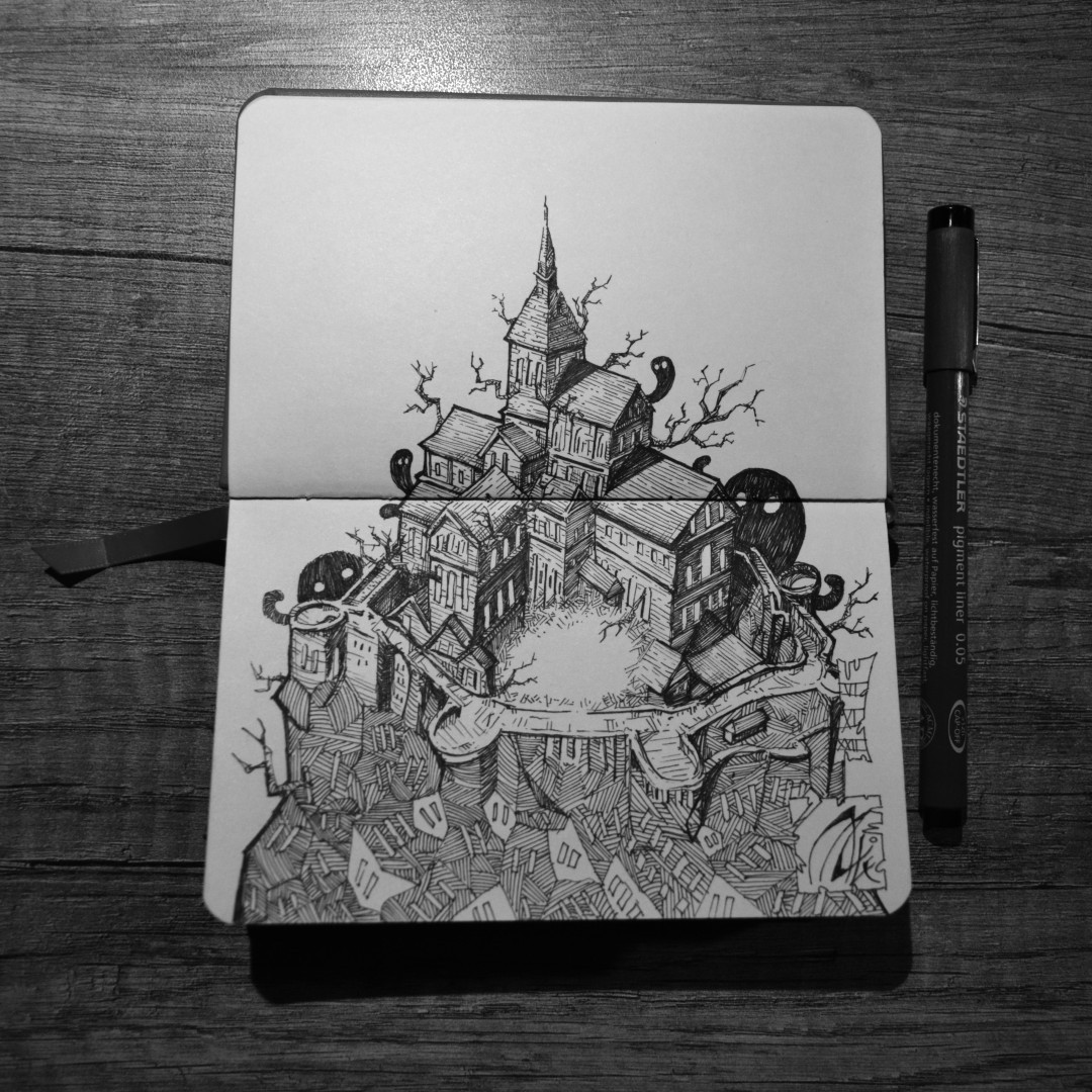 Dessin noir et blanc dans un carnet format A6 représentant une cité fortifiée en haut d'une montagne et habitée par de sombres créatures