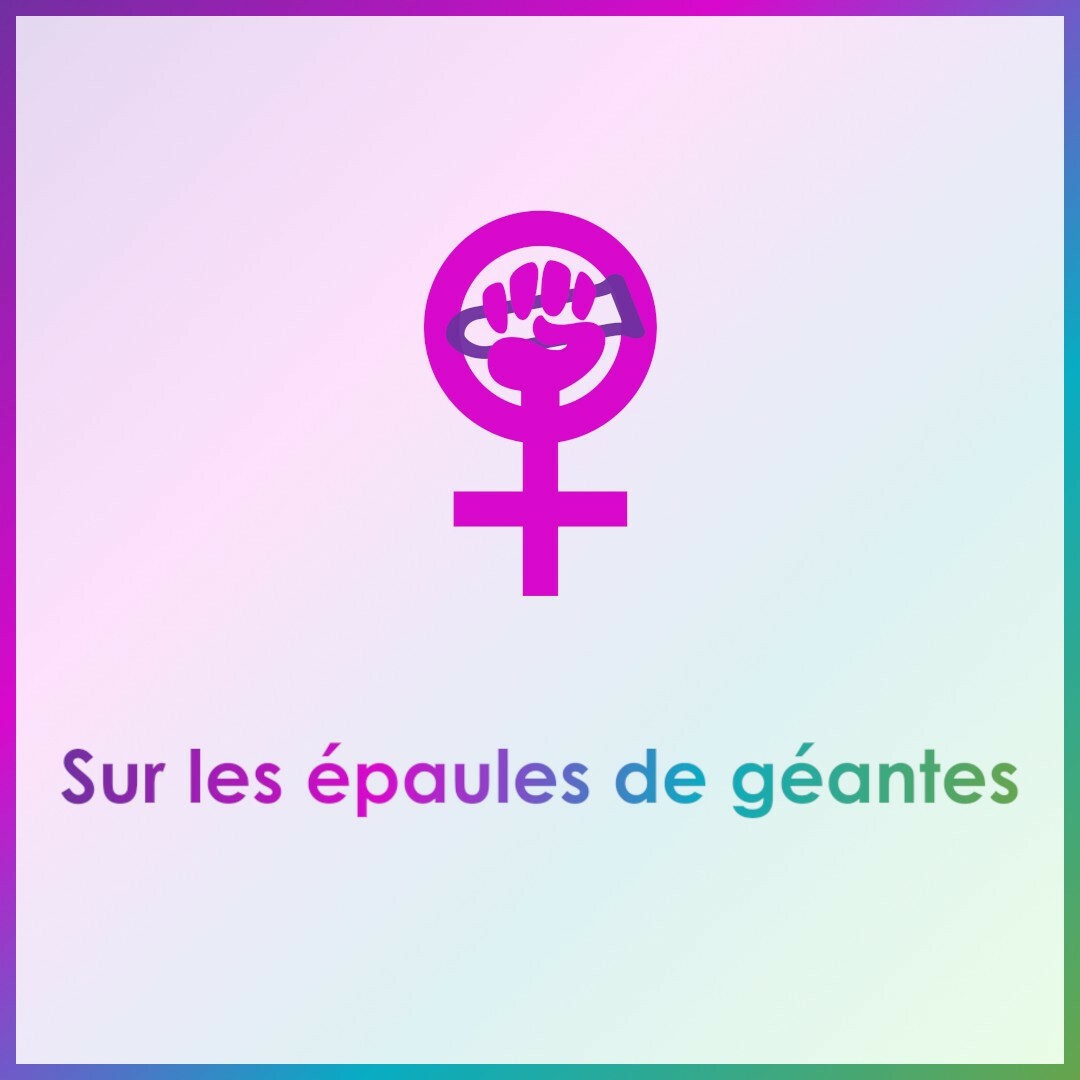 Sur un fond en dégradé pastel (rose, violet, bleu, vert), le logo de 