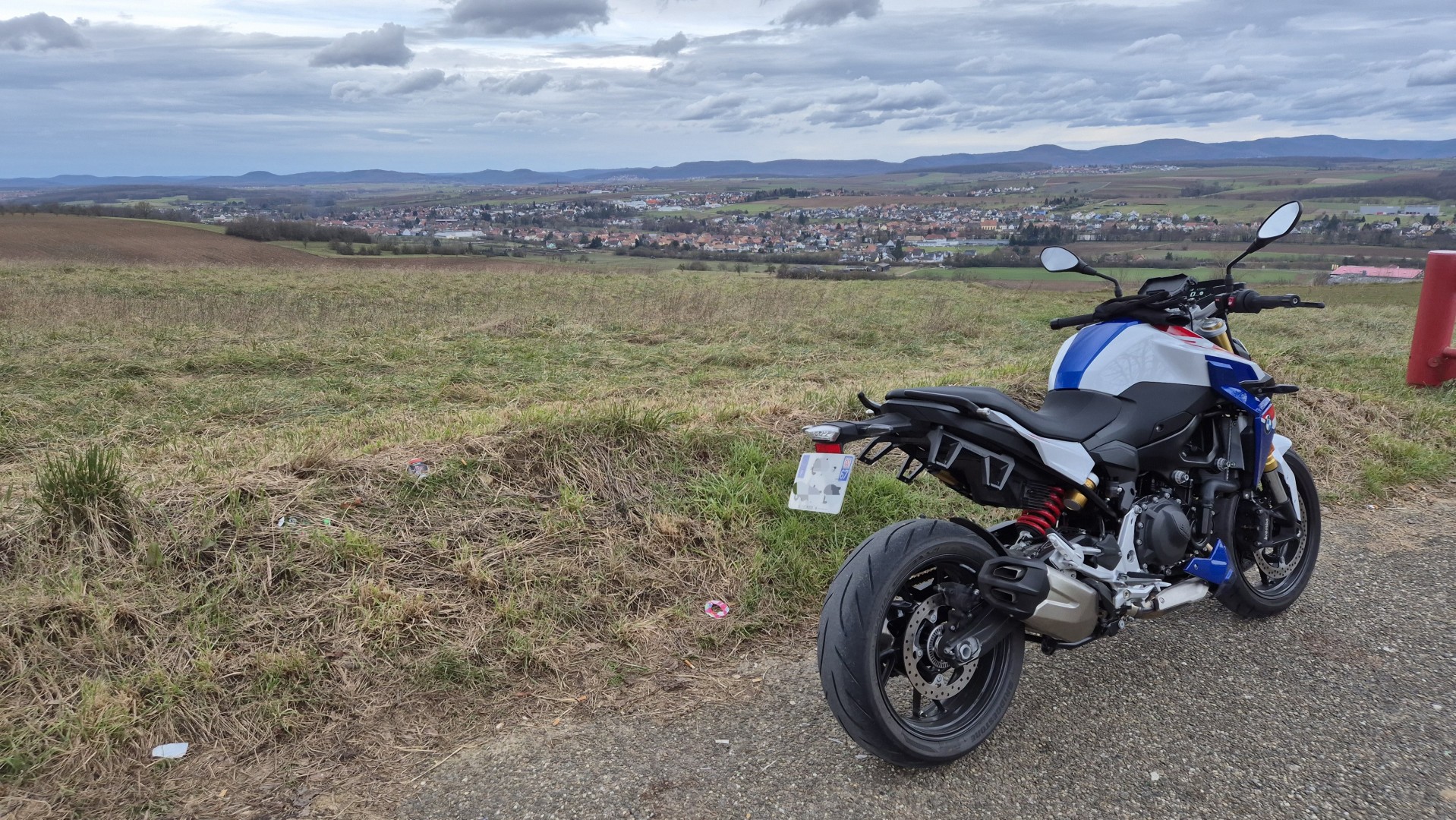 View of Pfaffenhoffen from Dauendorf, before the rain..