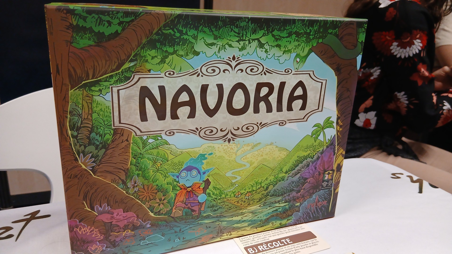 Navoria : boardgame box